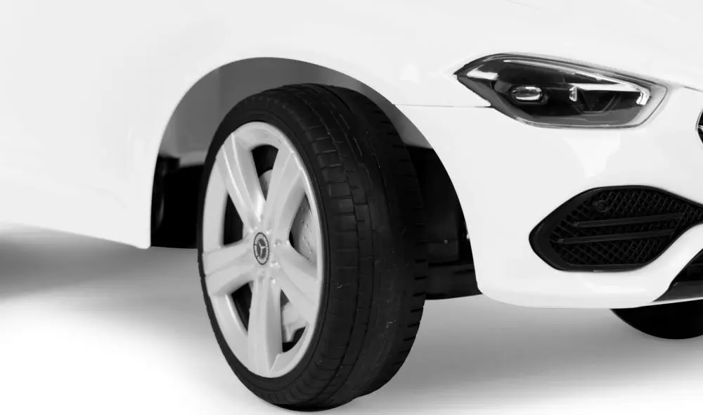 Tolocar Multistore Mercedes C Class 667 (White)