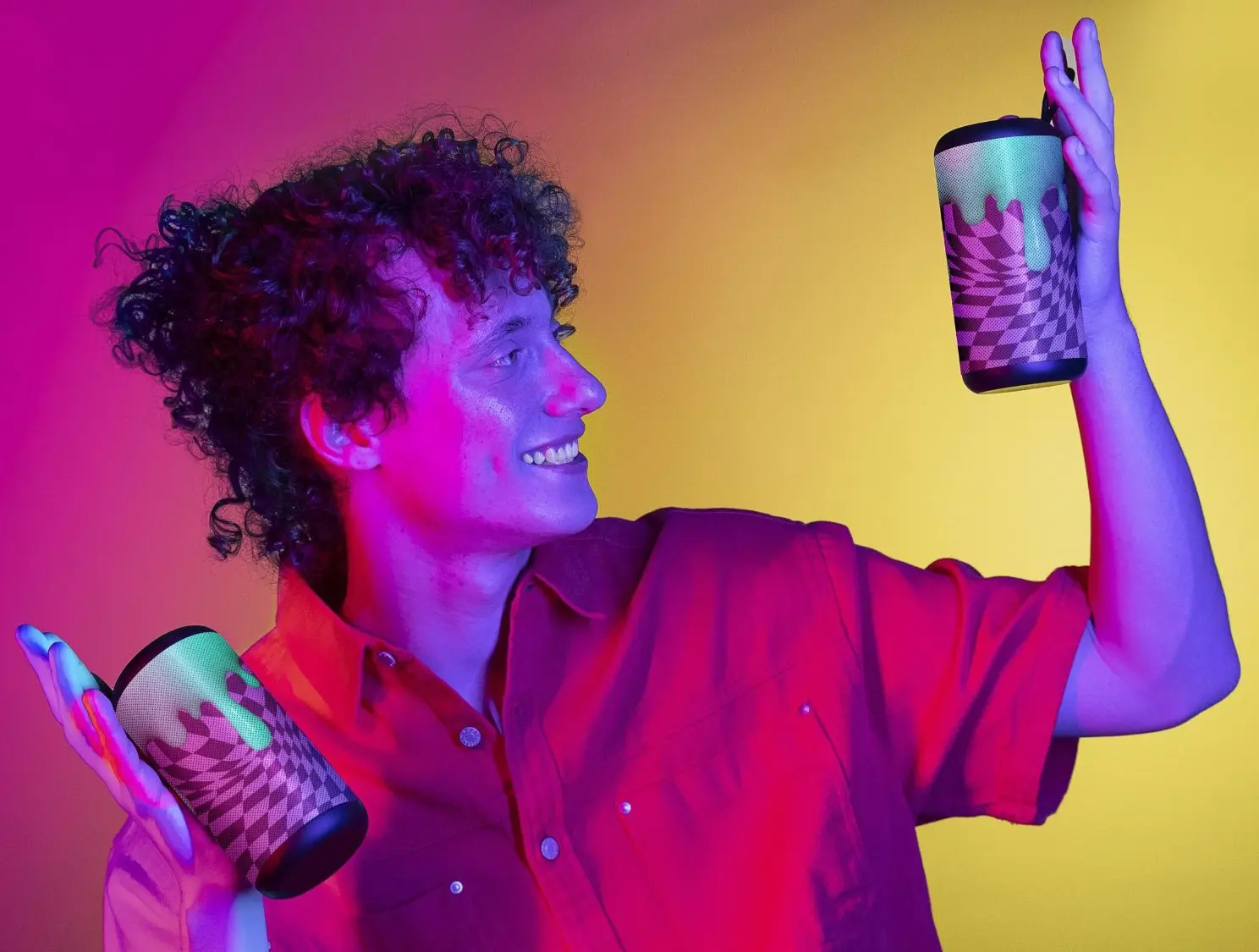 Портативная колонка CellularLine Music Sound Vertical Fluid (Purple)