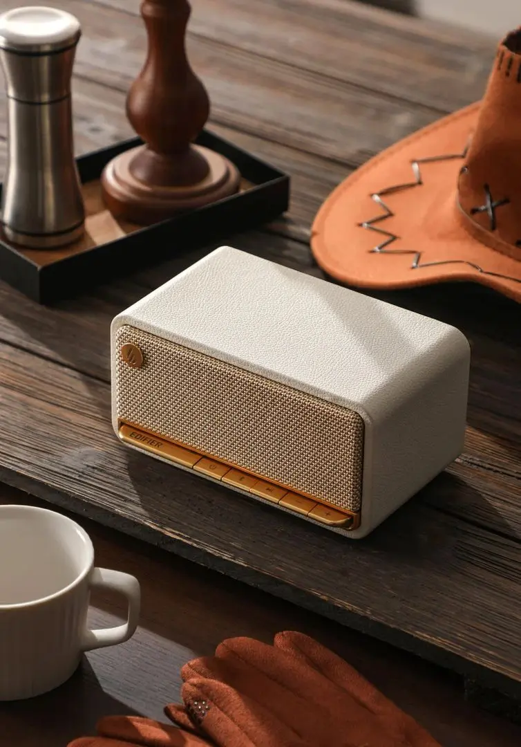 Портативная колонка Edifier MP230 (White)