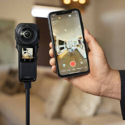Экшн-камера Insta360 ONE RS 1 (Black) Thumb