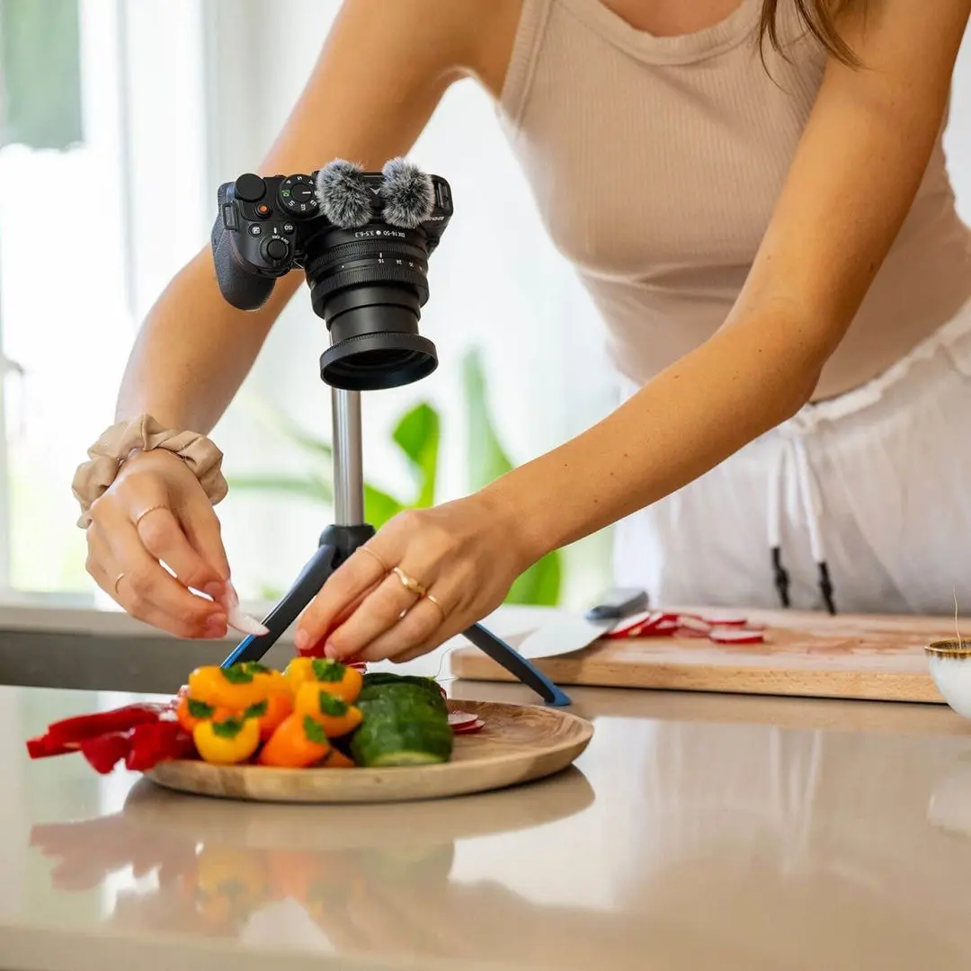 Фотоаппарат Nikon Z 30 Vlogger Kit (Black)