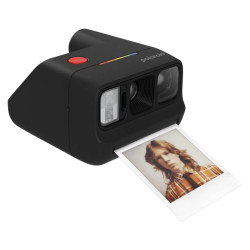 Фотоаппарат моментальной печати Polaroid Go Gen 3 + Color Film (Black) Thumb