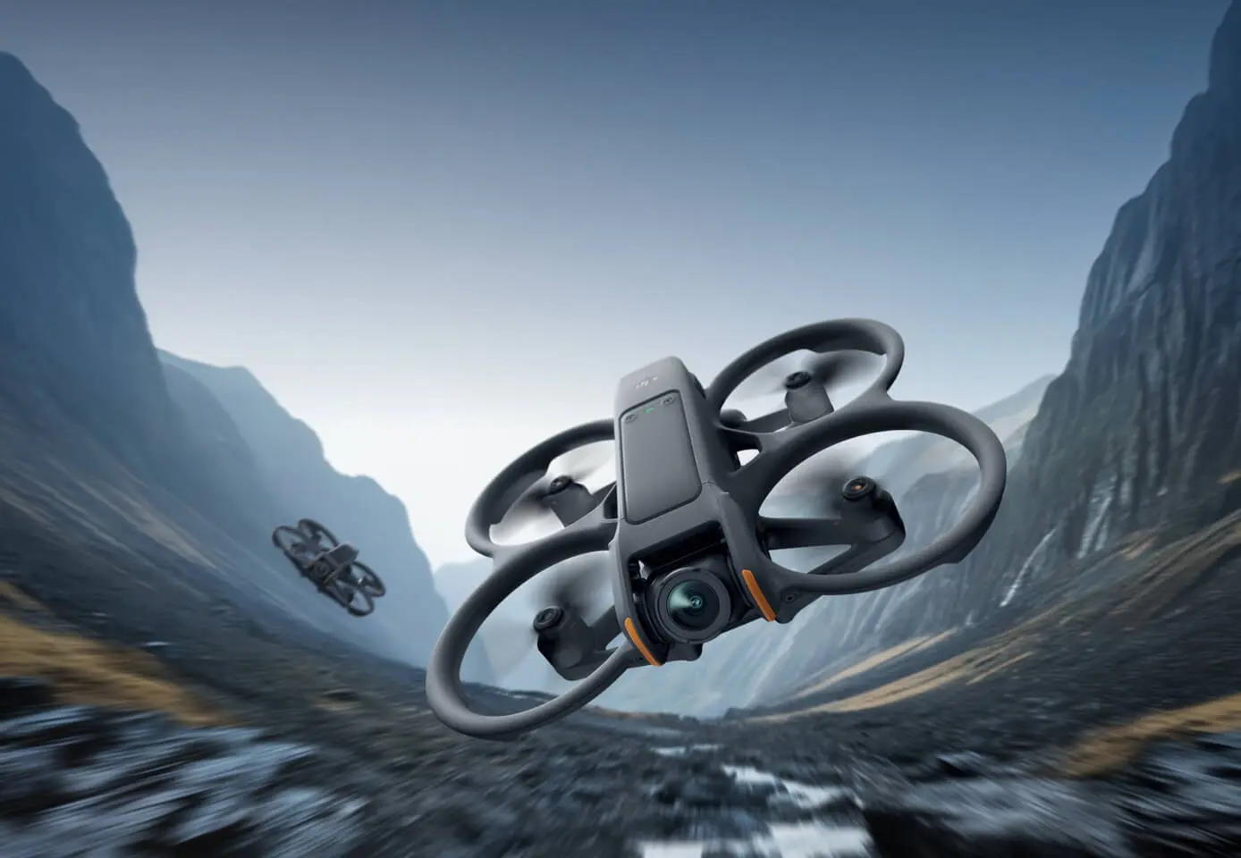 Quadcopter DJI Avata 2 Fly More Combo + 1 Battery (Grey)