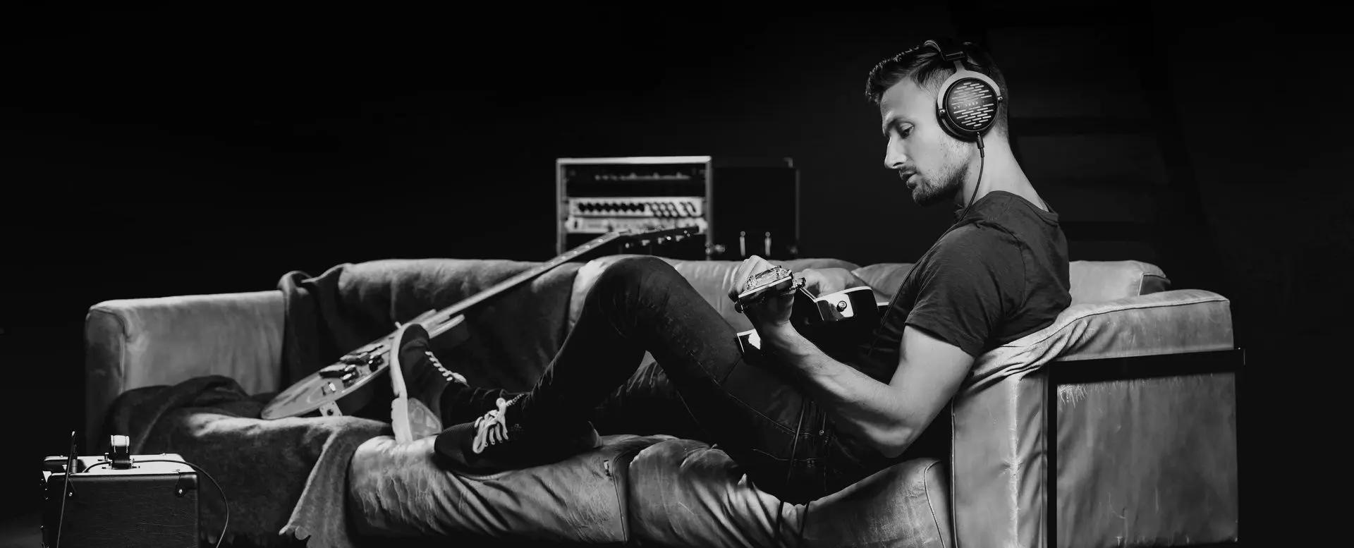 Casti de studio Beyerdynamic DT 1990 Pro (Black)