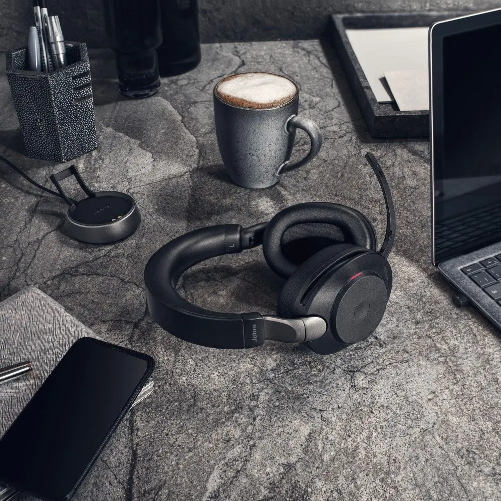 Casti fara fir Jabra Evolve2 85 USB-C MS Teams Stereo Charging Stand (Black)