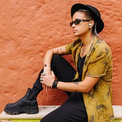 Casti fara fir JBL Tune Buds (White) Thumb