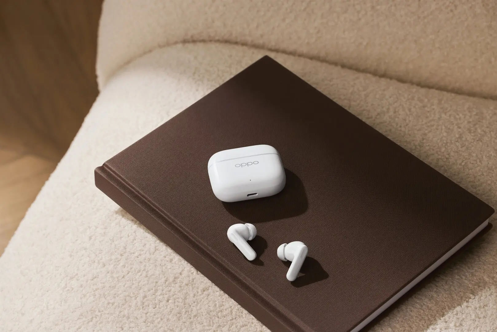 Беспроводные наушники Oppo Enco Buds3 Pro (Glaze White)