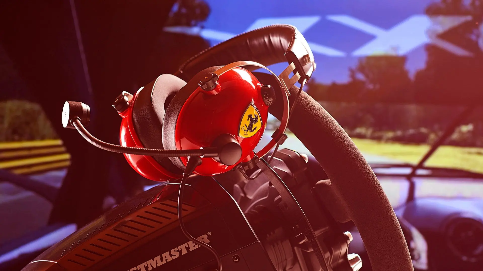 Casti Thrustmaster T.Racing Scuderia Ferrari Edition (Red)