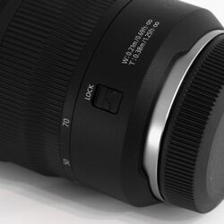 Объектив Canon RF 24-70mm f/2L USM Thumb
