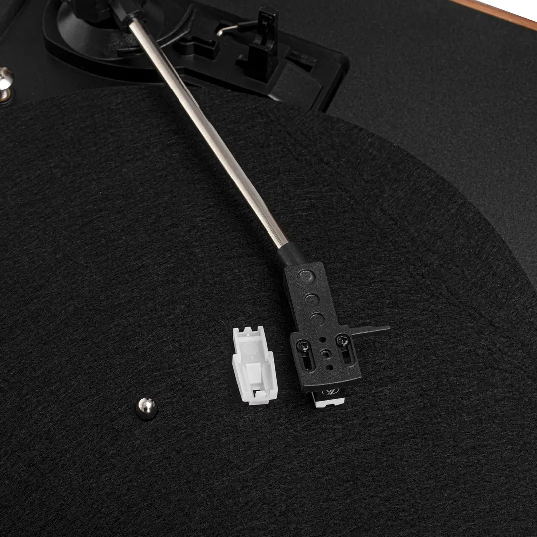 Виниловый проигрыватель Adler AD 1915 (Black/Natural)