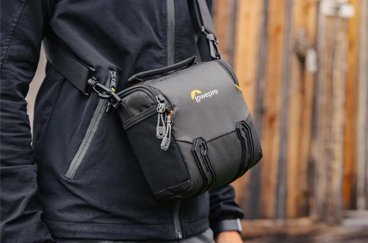 Сумка Lowepro Adventura SH 120 III (Black)