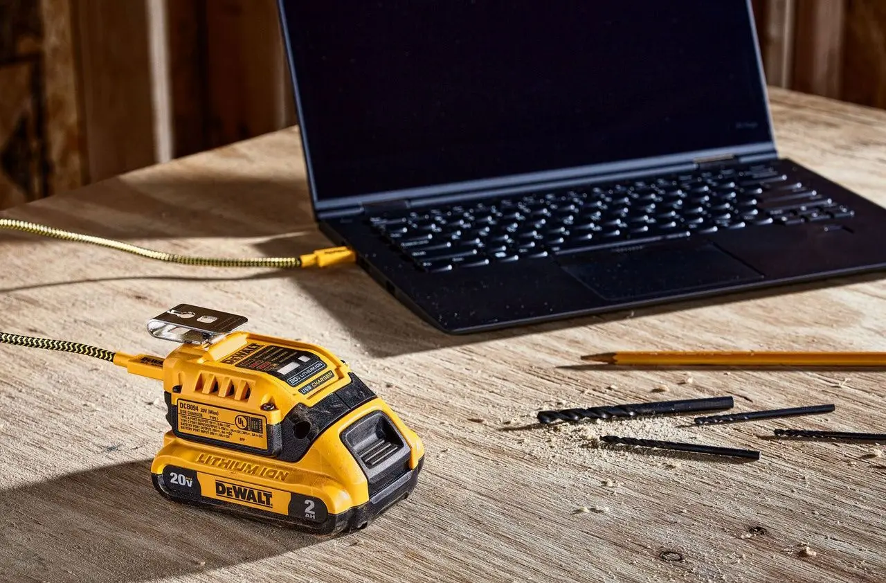 Аккумулятор DeWALT FlexVolt DCB094K