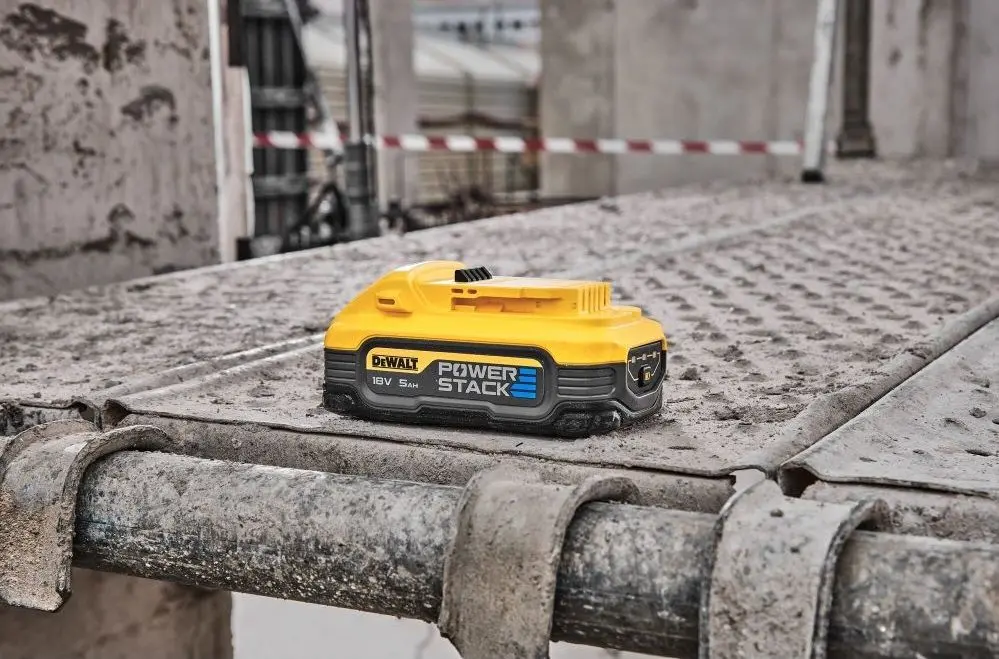 Аккумулятор Dewalt Powerstack DCBP518 18V 5Ah