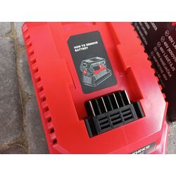 Зарядное устройство GreenWorks P40UC (Red) Thumb