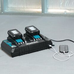 Зарядное устройство Makita DC18RD LXT 18V Thumb