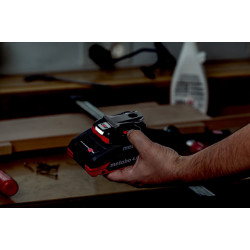 Зарядное устройство Metabo PC 18-65 (600409000) Thumb