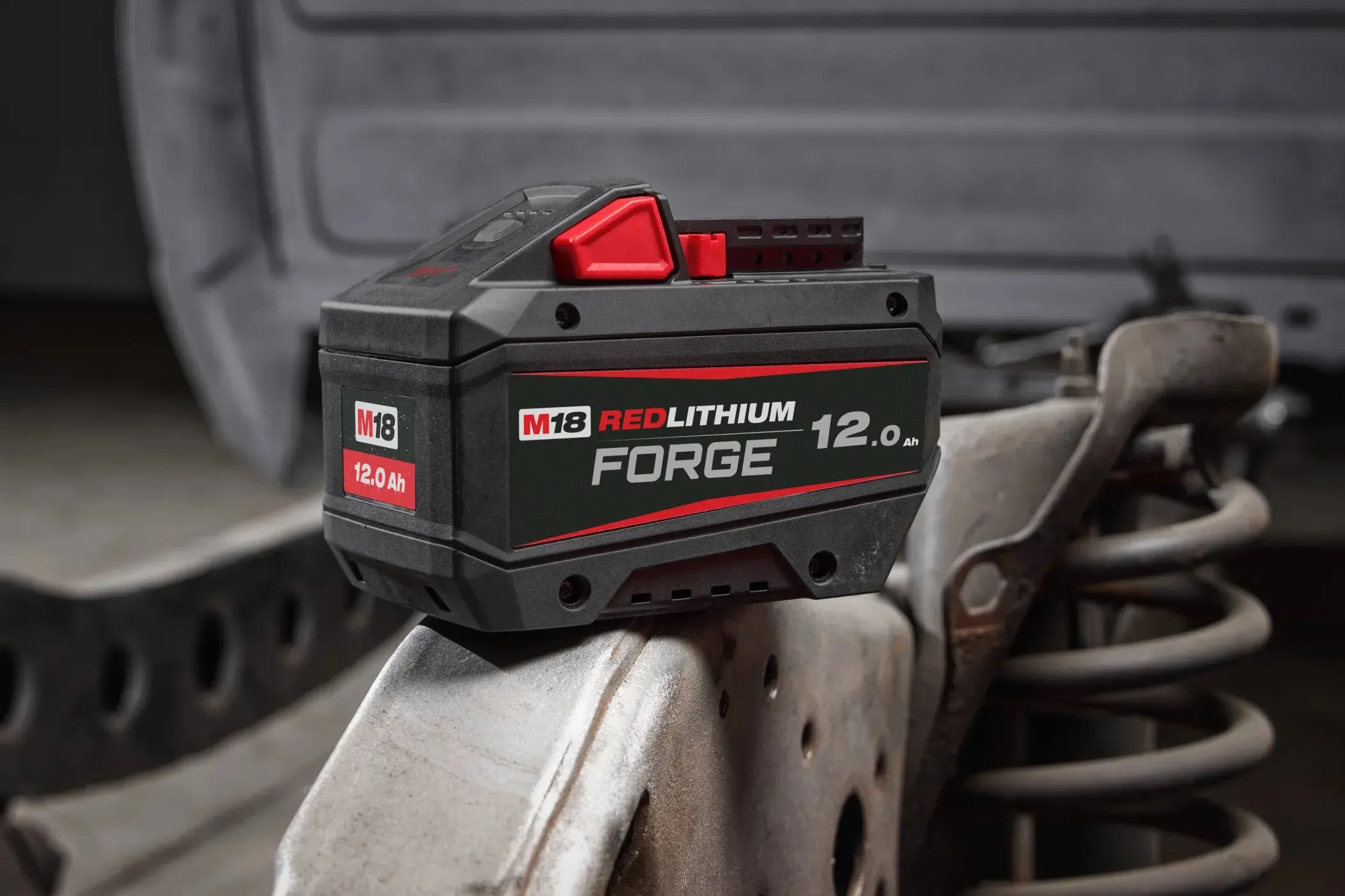 Аккумулятор Milwaukee M18 FB12 12.0Ач Forge (4932492651)