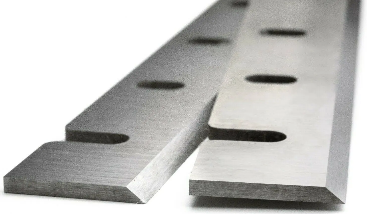 Lame pentru maşina de rindeluit şi degroşat Dewalt DE7330