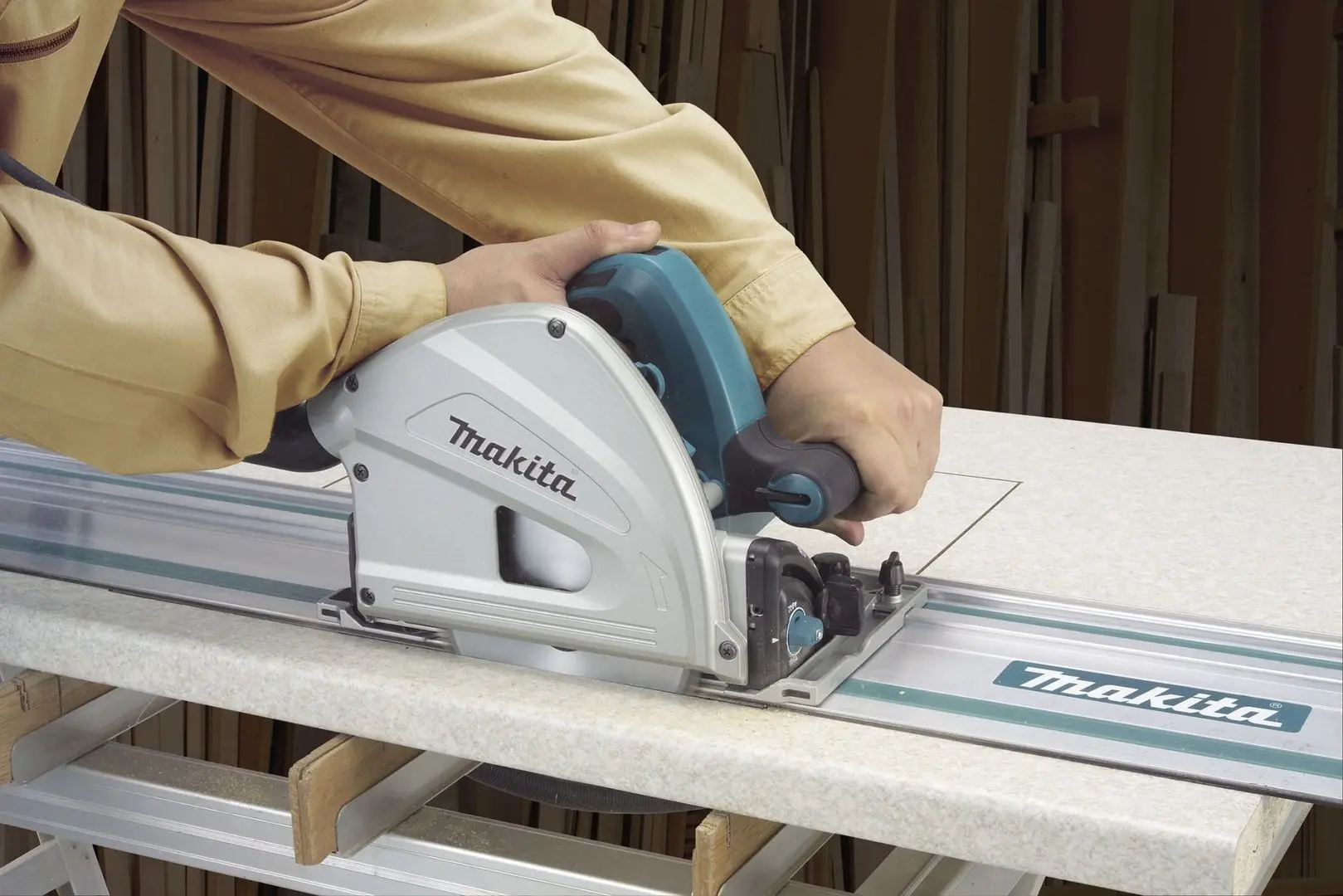 Ghidaj liniar pentru ferestrau Makita SP6000 194925-9