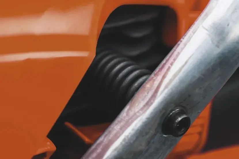 Motoferestrau Husqvarna 555 (Orange/Black)