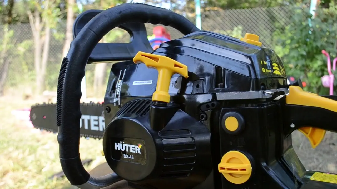 Motoferestrau Huter BS-45 (Black/Yellow)