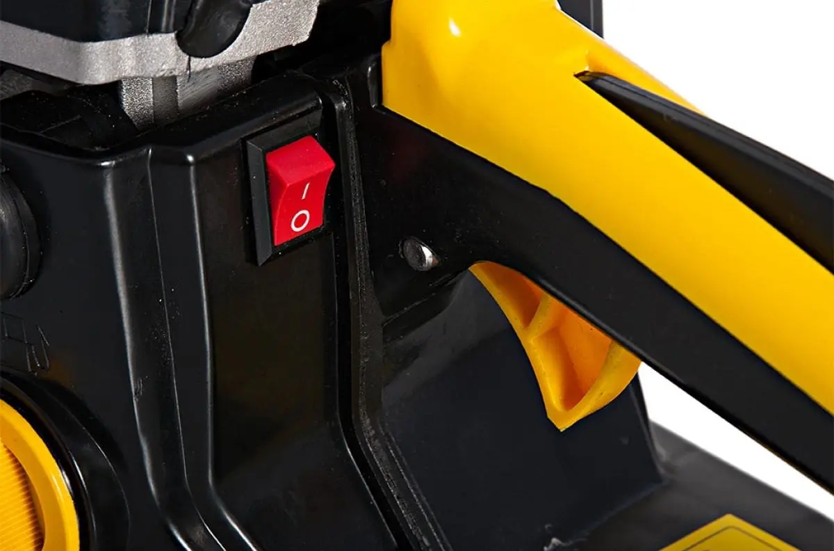 Motofierastrau Huter BS-52 (Black/Yellow)