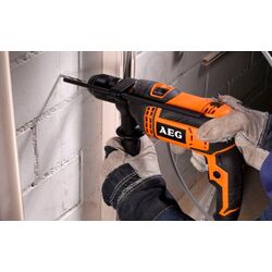 Masina de gaurit cu percutie AEG SBE 600 R Thumb
