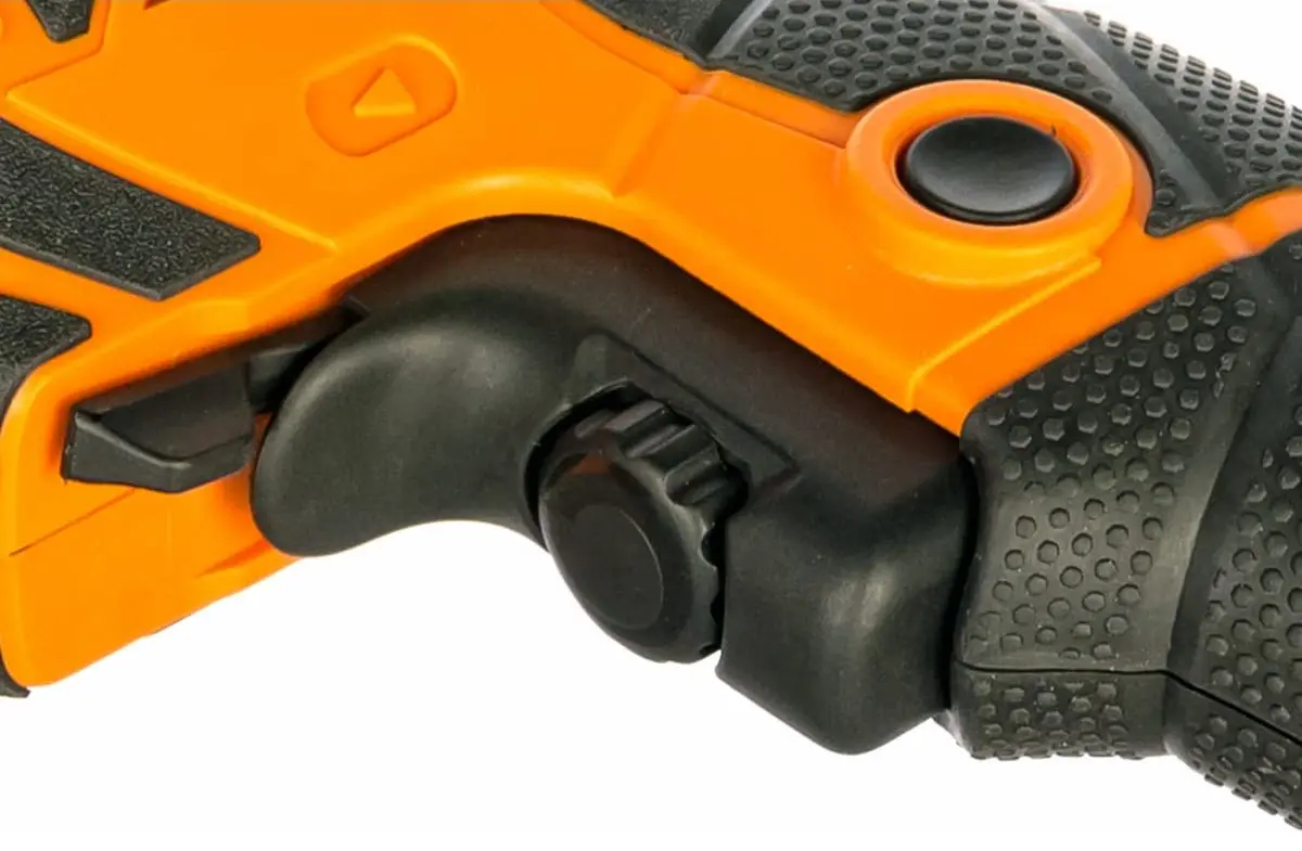 Masina de gaurit cu percutie AEG SBE 750 RE (Orange/Black)