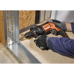 Masina de gaurit cu percutie AEG SBE 750 RE (Orange/Black) Thumb