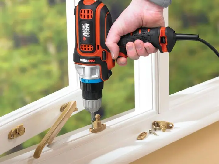 Многофункциональный инструмент Black&Decker MultiEvo MT350K-QS