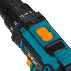 Аккумуляторная дрель-шуруповерт Bort BAB-12X2LI-FD Set Thumb