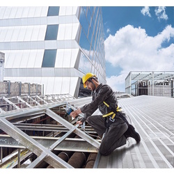 Аккумуляторная дрель-шуруповерт Bosch GSR 12V-30 06019G9000 Thumb