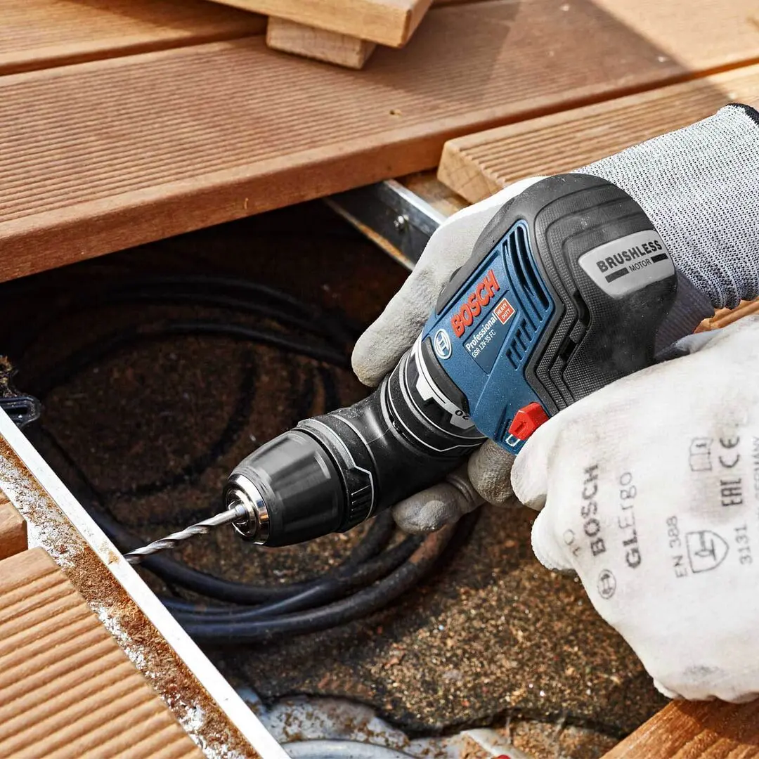 Masina de gaurit si insurubat cu acumulator Bosch GSR 12V-35 FC 2x3.0Ah