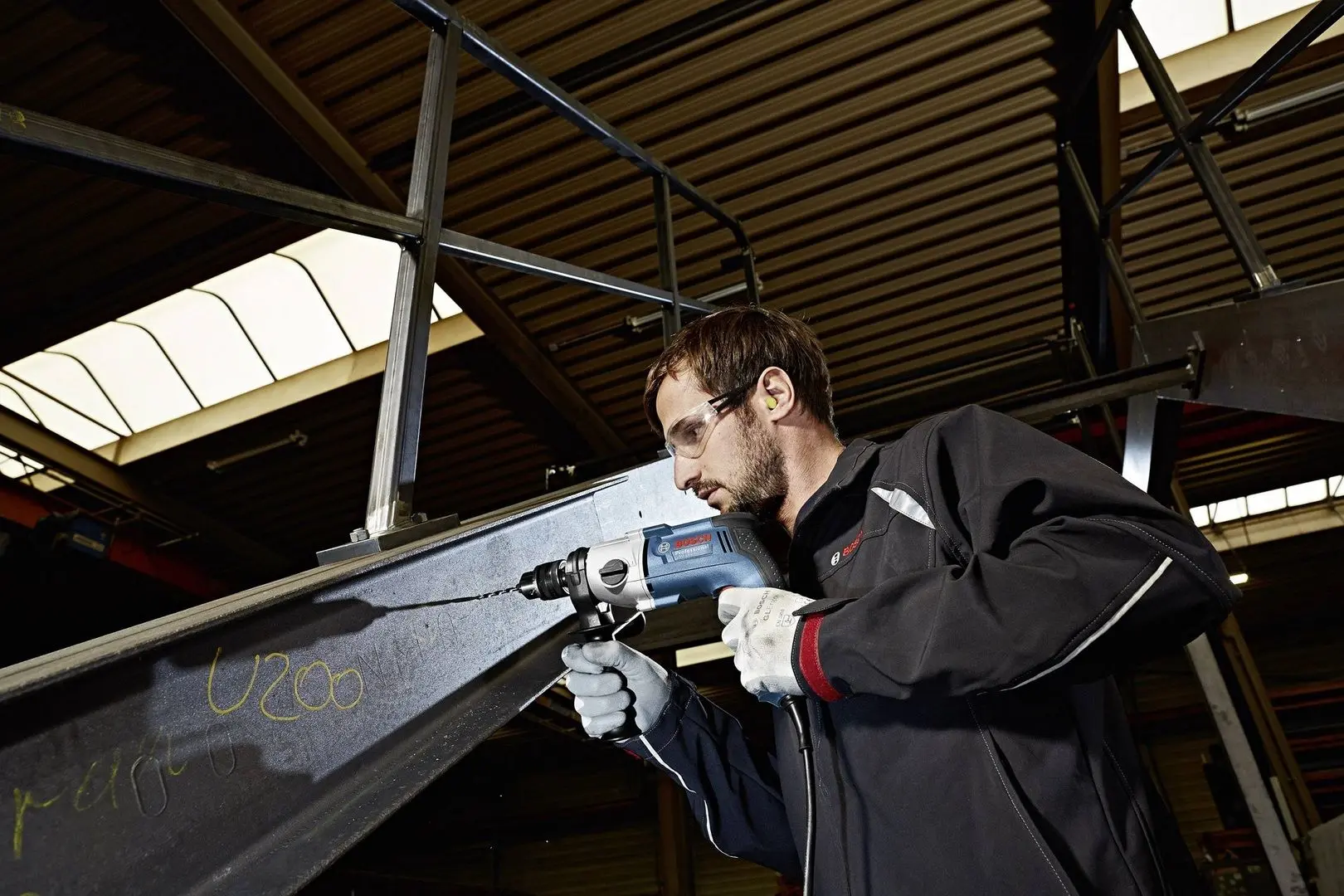 Masina de gaurit cu percutie Bosch GBM 13-2 RE Professional