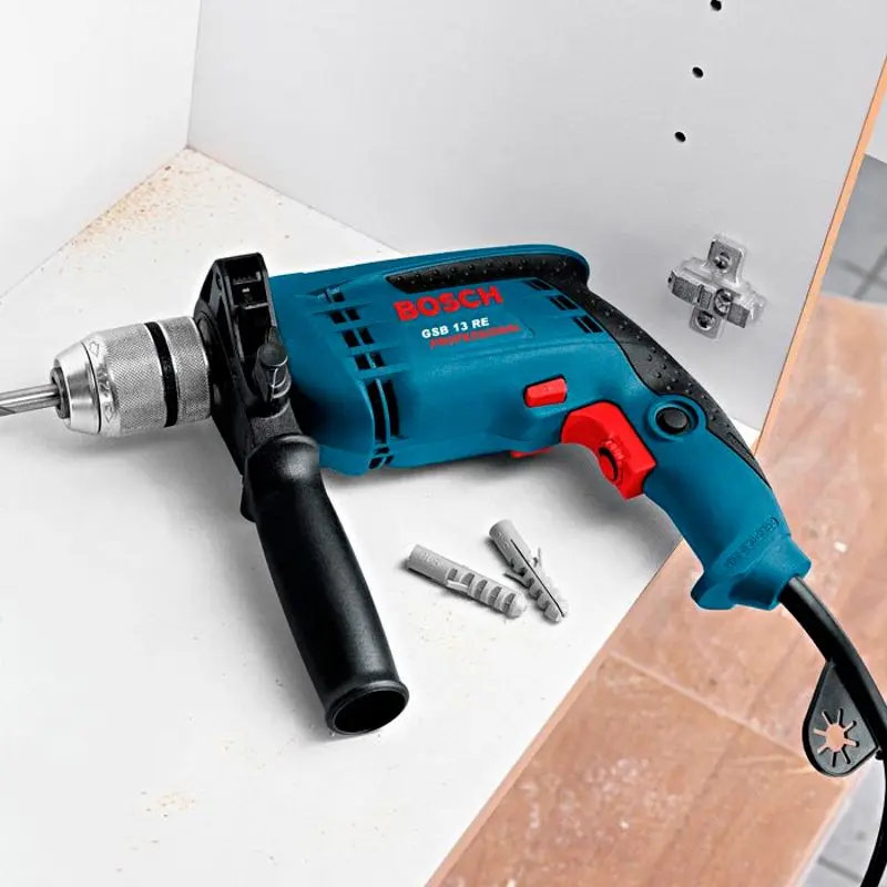 Masina de gaurit cu percutie Bosch GSB 13 RE