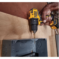Masina de gaurit si insurubat cu acumulator Dewalt DCD708D1T Thumb