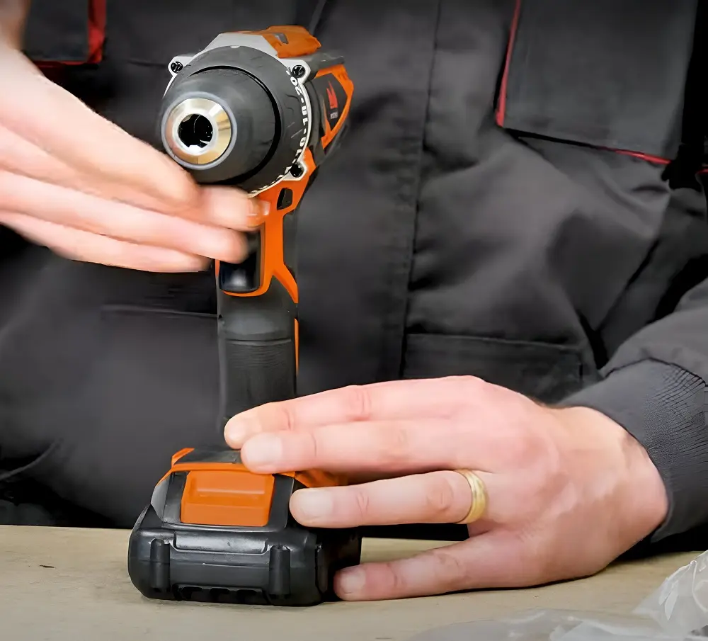 Masina de gaurit si insurubat cu acumulator Evotools MAX 20V One Epto (Orange/Black)