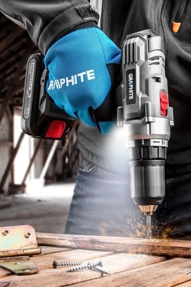 Masina de gaurit si insurubat cu acumulator Graphite 58G006