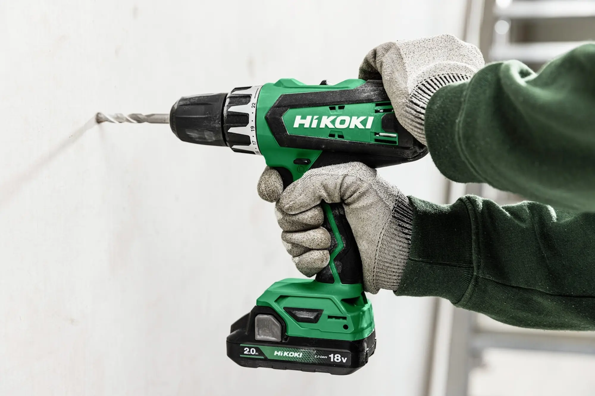 Дрель-шуруповерт аккумуляторная Hikoki DV18DFWCZ