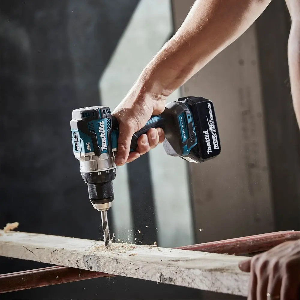 Аккумуляторная дрель-шуруповерт Makita DDF489Z