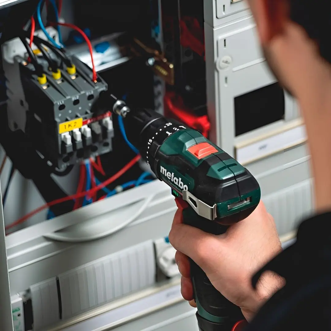 Masina de gaurit si insurubat cu impact si acumulator Metabo PowerMaxx SB BL Set