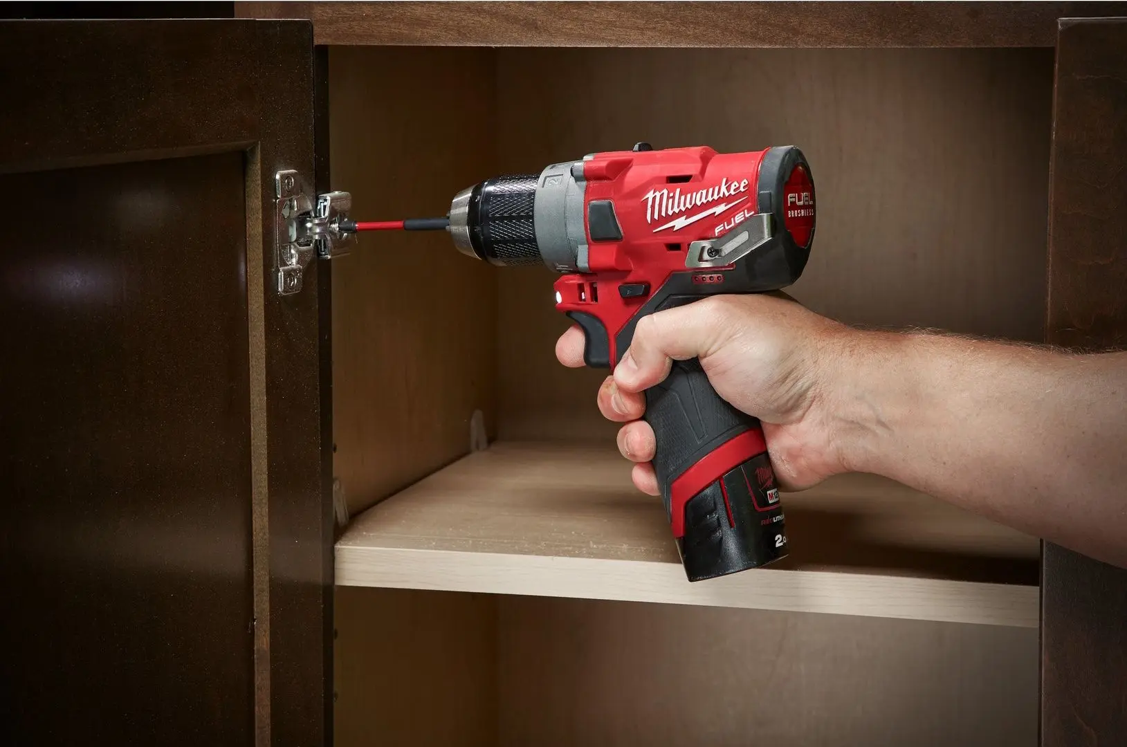 Дрель-шуруповерт аккумуляторная Milwaukee M12 FDD-202X