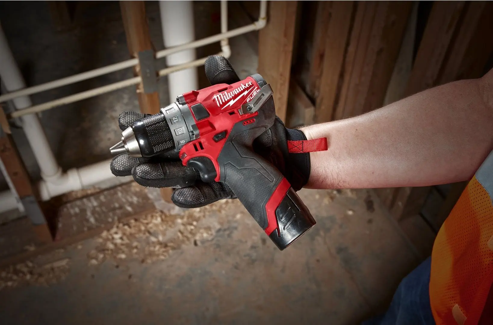 Дрель-шуруповерт аккумуляторная Milwaukee M12 FDD-202X
