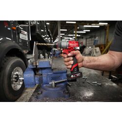 Masina de gaurit si insurubat cu acumulator Milwaukee M12 FDD2-0 Thumb