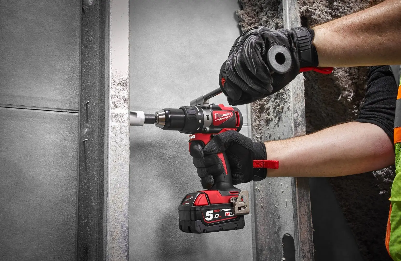 Masina de gaurit si insurubat cu acumulator Milwaukee M18 BLPD2-0X