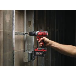 Masina de gaurit si insurubat cu acumulator Milwaukee M18 BPD-402C Thumb