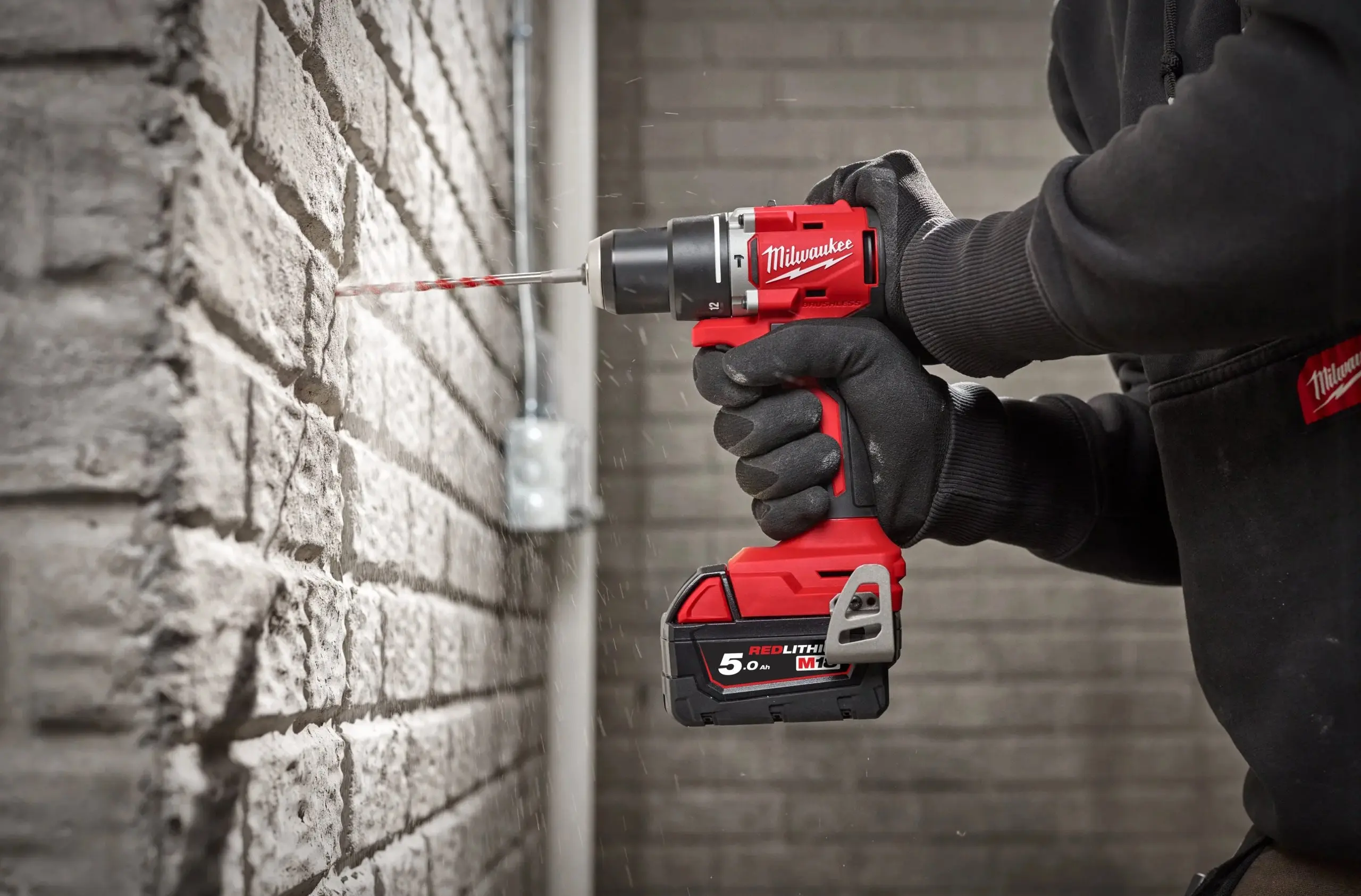 Masina de gaurit si insurubat cu acumulator Milwaukee M18BLDDRC-0X (4933492832)