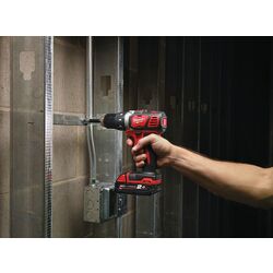 Masina de gaurit/insurubat Milwaukee M18BDD-202C Thumb