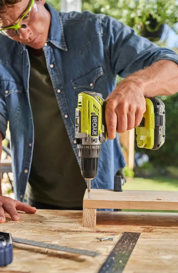 Дрель-шуруповерт аккумуляторная Ryobi R18PD3-0