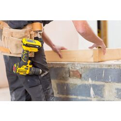 Masina de gaurit si inmsurubat cu percutie Stanley FMC627D2-QW Thumb